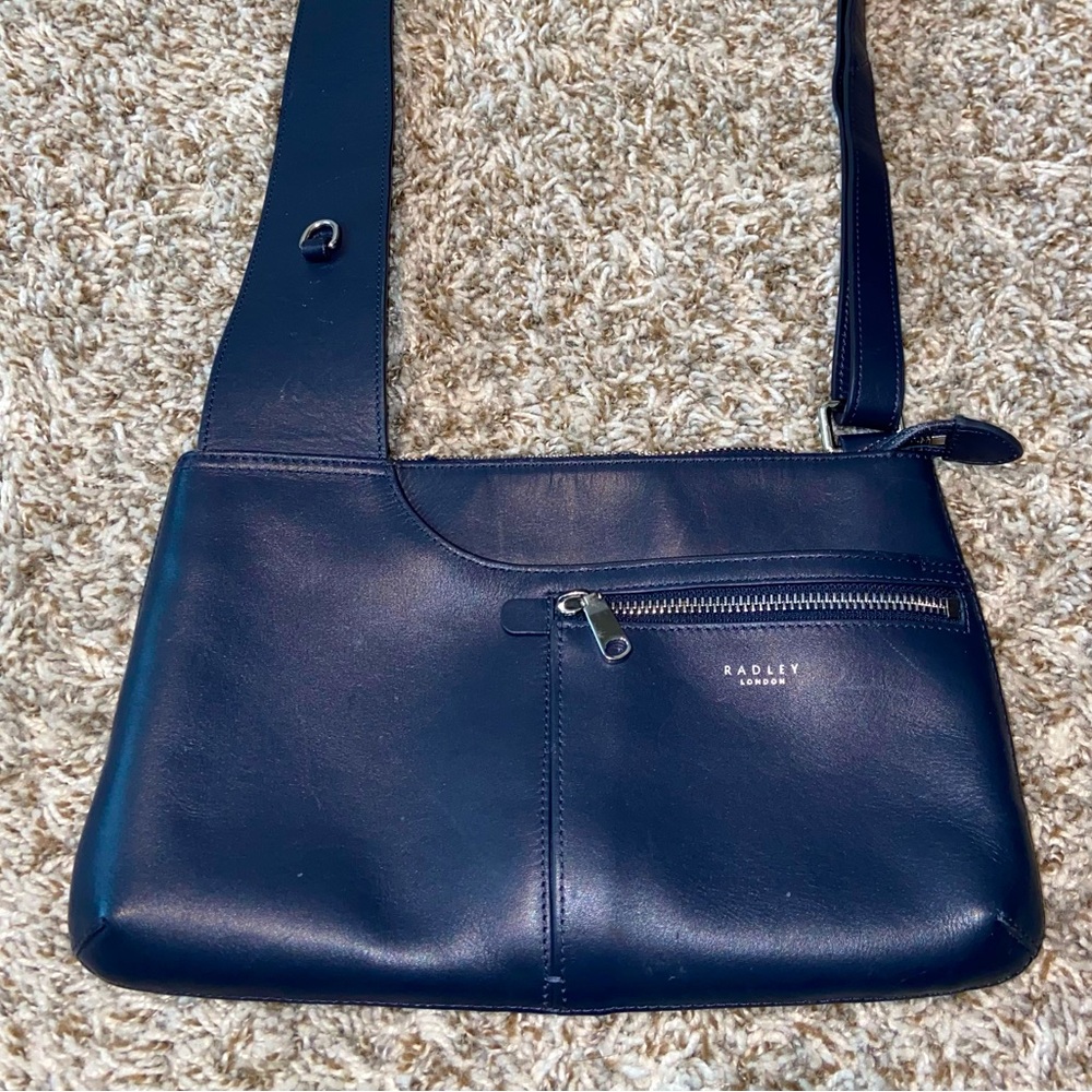 *READ* RADLEY LONDON Blue Leather Tan Lining Shoulder Purse Bag